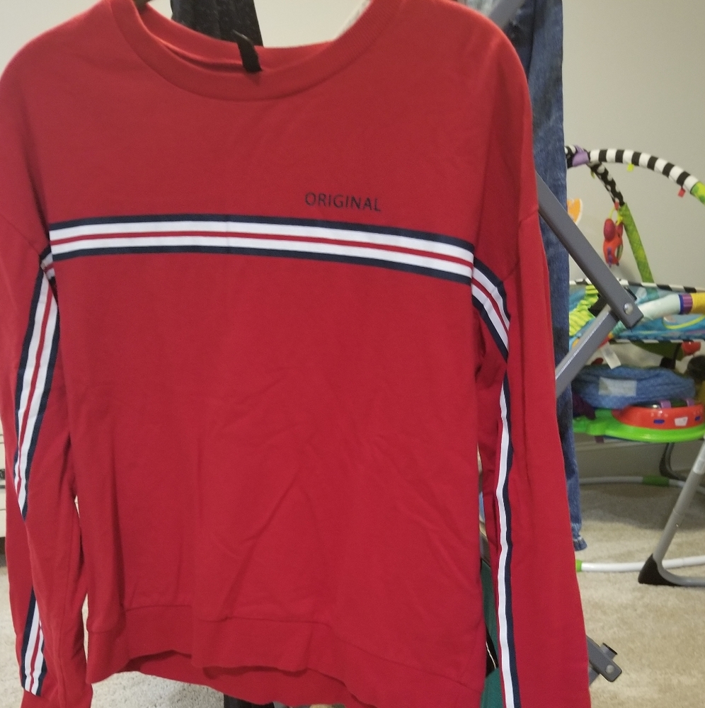 Light weight sweatshirt